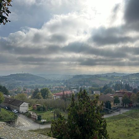 L'Incanto Casa Vacanze Montegrosso dʼAsti Esterno foto